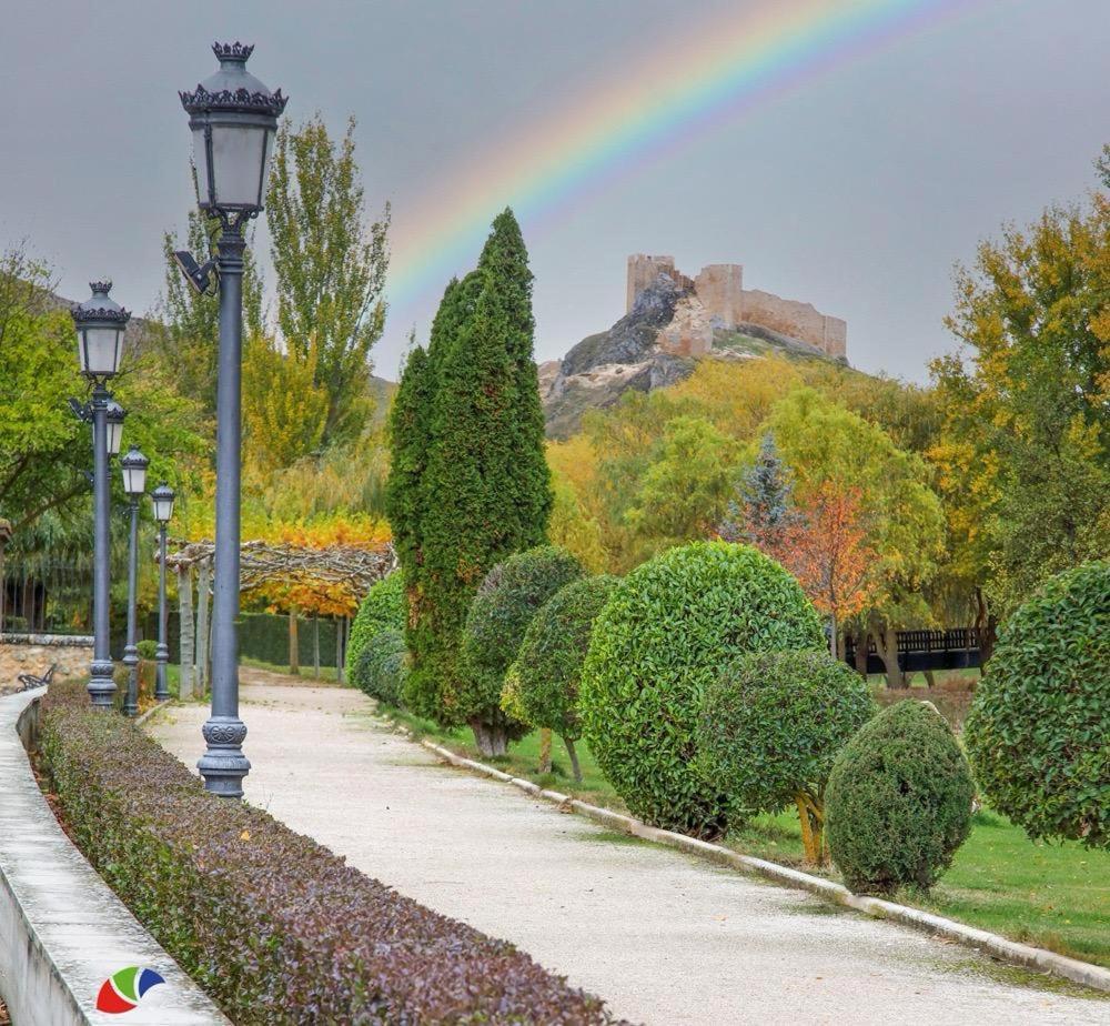 Agora Apartment El Burgo De Osma Bagian luar foto
