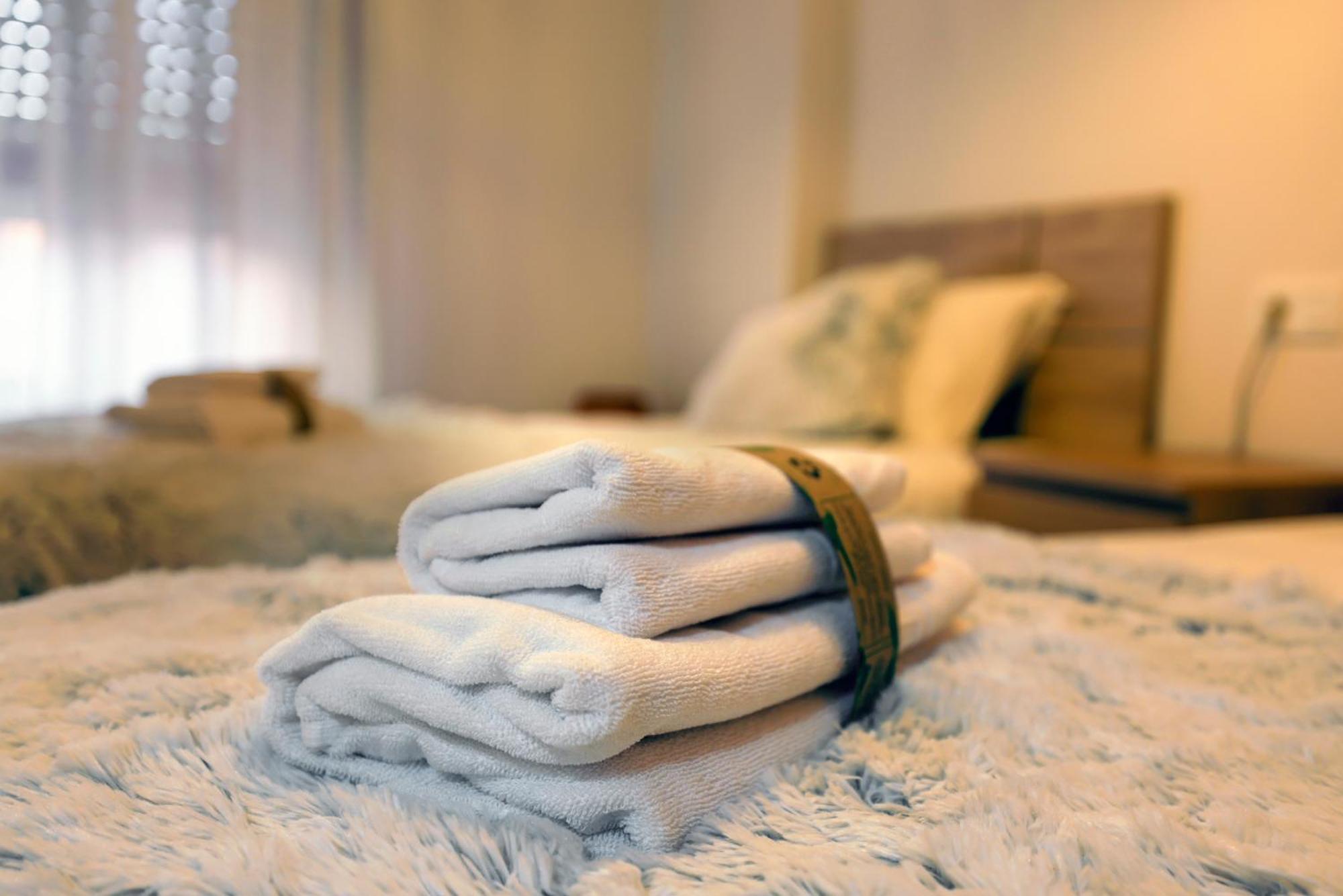Agora Apartment El Burgo De Osma Bagian luar foto