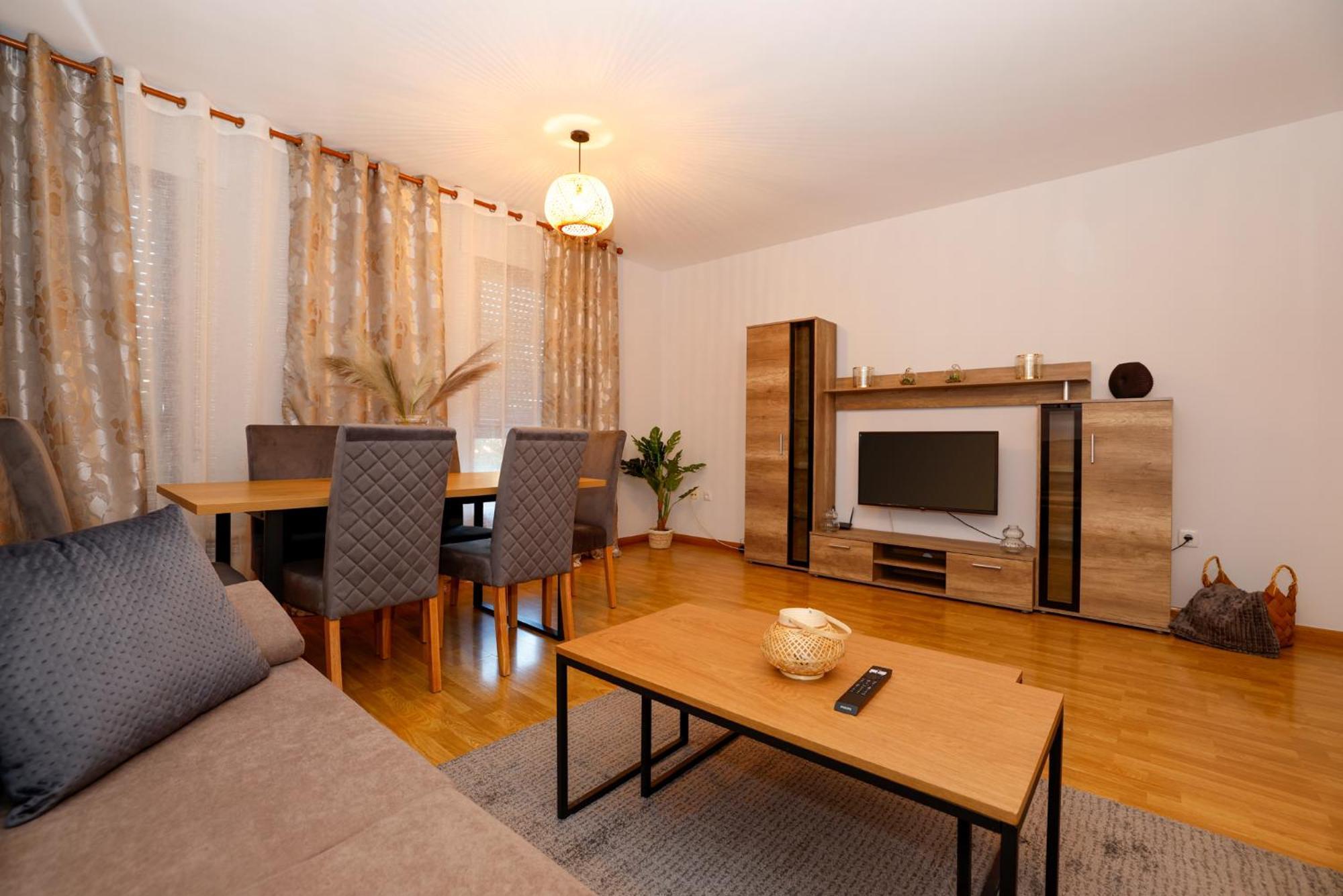 Agora Apartment El Burgo De Osma Bagian luar foto